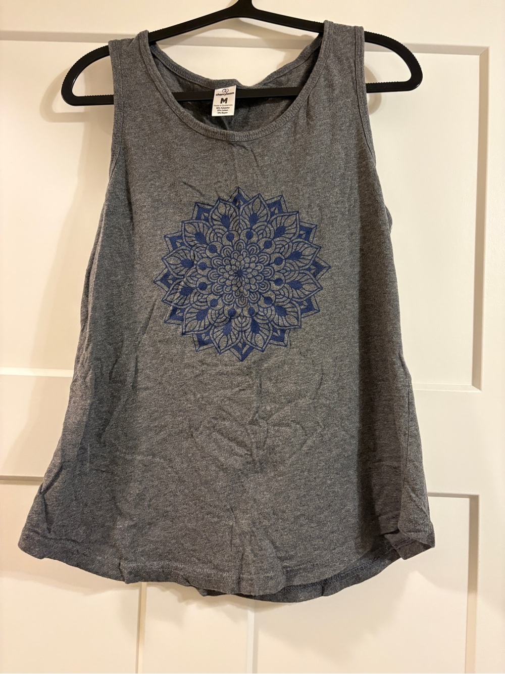Gray Scoop Neck Tank Top with Blue Mandala Print - M